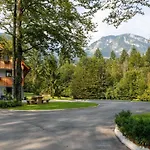 Daire The Woodland Nook - Classic Two Bedroom With Balcony Bohinj